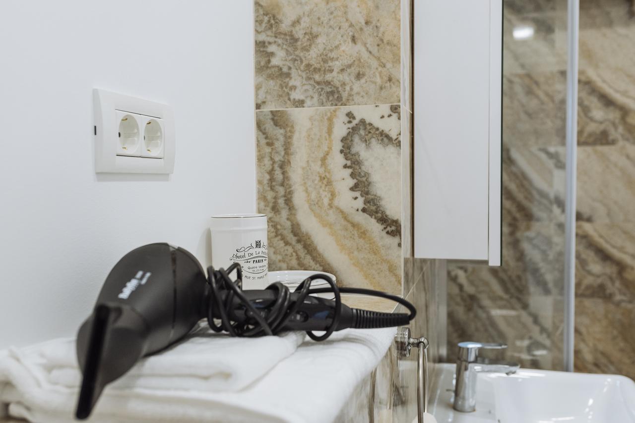 Luxury City Centre Apartment Bucharest Luaran gambar